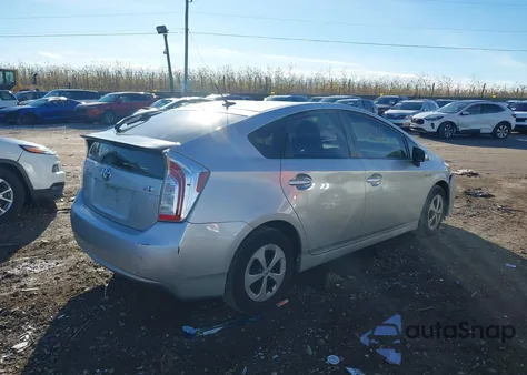 2013 Toyota Prius Three z USA, uszkodzony, nr VIN JTDKN3DU0D5634684